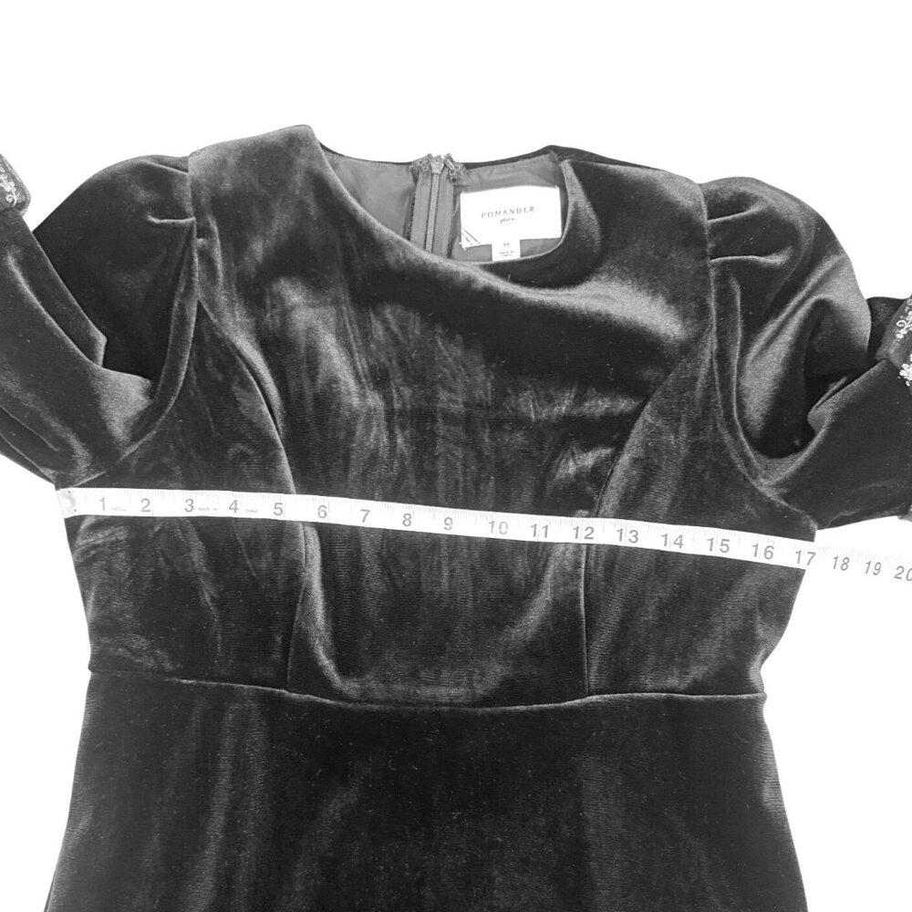 Tuckernuck Pomander Place Black Velvet Lillith Dress Gold Embroider Lace Size M - Picture 8 of 10
